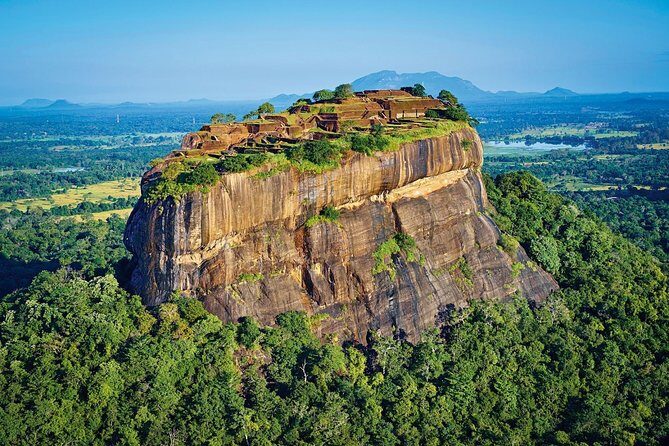 Dambulla Cave Temple and Sigiriya Fortress Day Tour From Colombo - Key Points