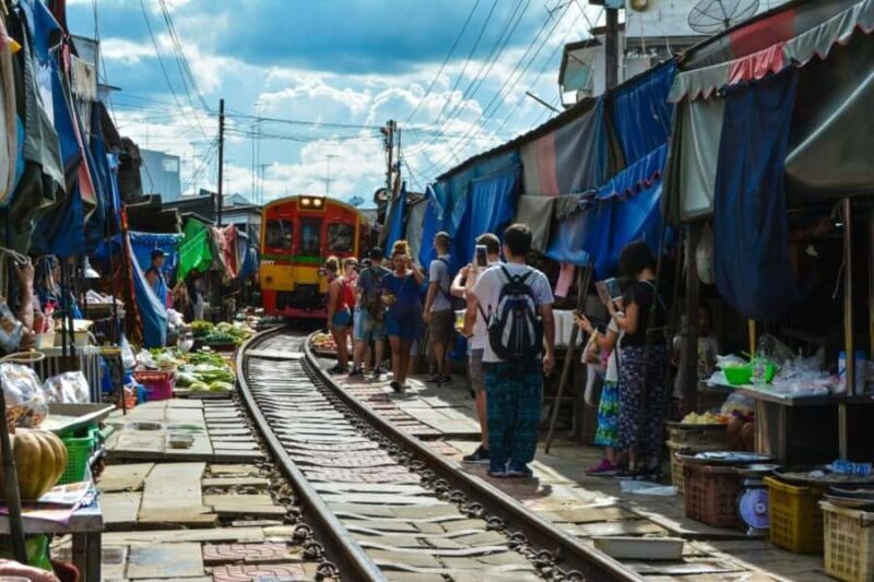 Damnoen Saduak Floating & Maeklong Train Market Day Tour - FAQ
