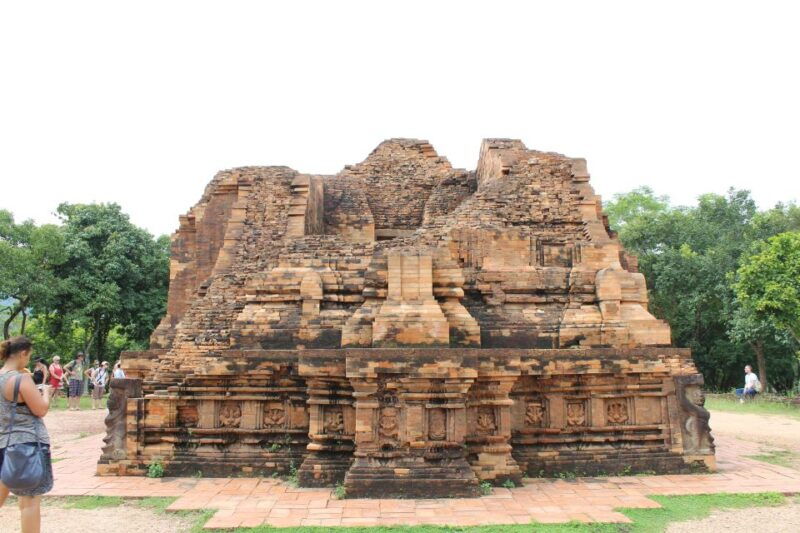 danang-my-son-sanctuary-and-river-cruise-7-30-am-12-30-pm