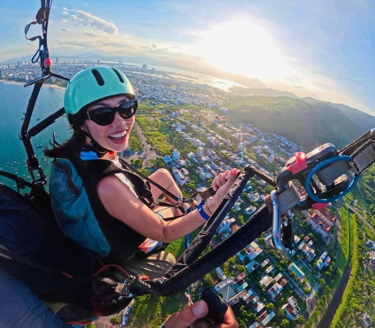Danang: Paragliding Flight with Pilot - The Experience at the Top