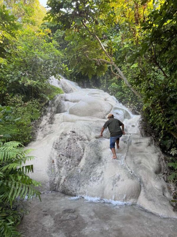 Dantewada, Sticky waterfalls, Wat banden, Paddy rice-field. - The Sum Up