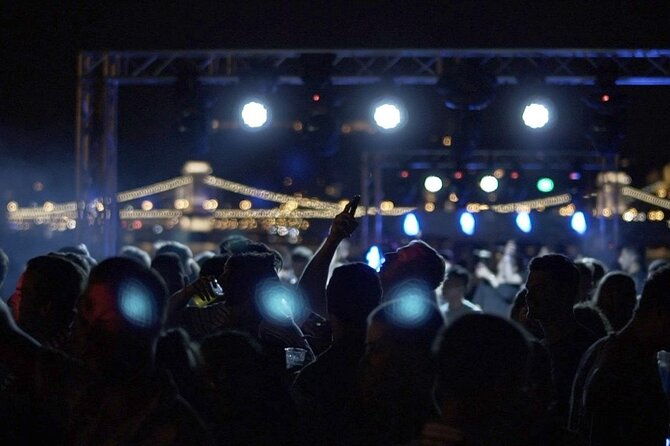 danube-beat-boat-party-cruise-ticket