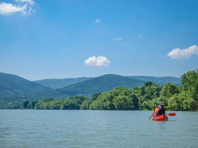 danube-bend-hiking-and-kayaking-adventure