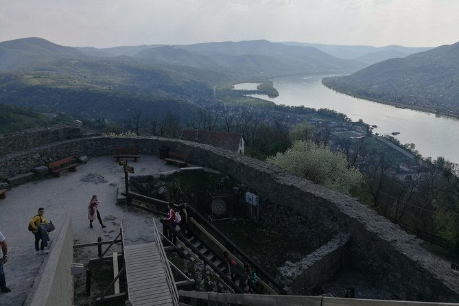 danube-bend-privately-with-full-board