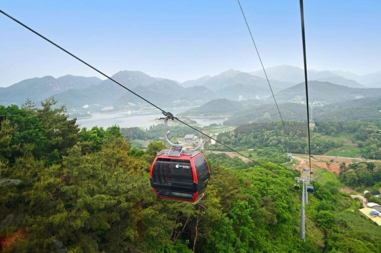danyang-tourguinsa-temple-bobaljae-cheongpung-cable-car