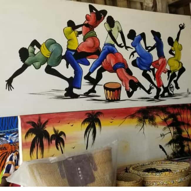 Dar es Salaam: Art & craft market tour and shopping - An Honest Look at the Dar es Salaam Art & Craft Market Tour