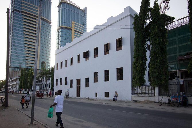 Dar es salaam City Tour - Key Points