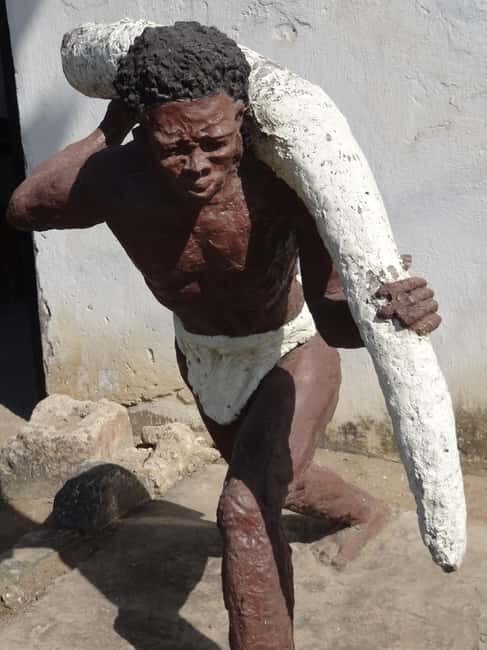 DAR ES SALAAM : TRIP DAR ES SALAAM TO BAGAMOYO OLD CITY TOUR - Introduction
