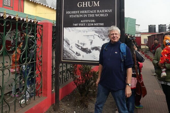 Darjeeling Full-Day Sightseeing Tour with Guide & Transports - The Main Highlight: Tiger Hill Sunrise