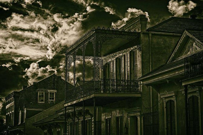 dark-history-tour-in-new-orleans
