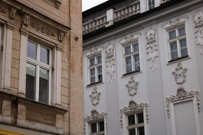 Dark Krakow: A Chilling Old Town Walking Tour - The Sum Up