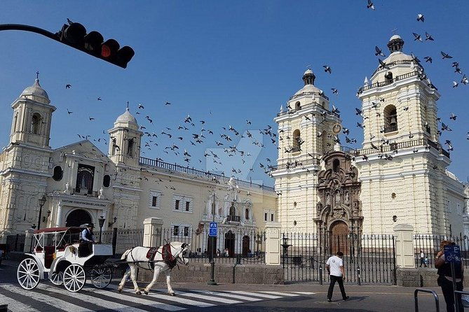dark-tourism-at-the-catacombs-general-cemetery-of-lima