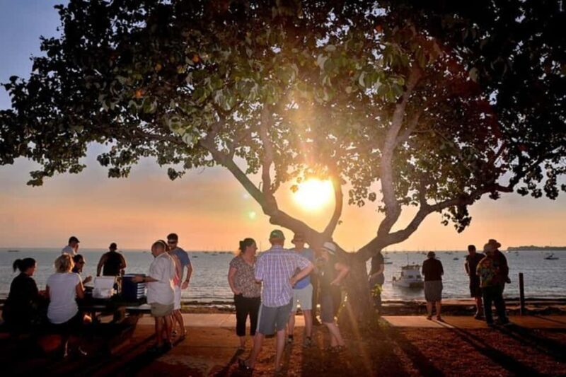 Darwin: Litchfield, Crocodile Cruise and Sunset Tour - FAQ  