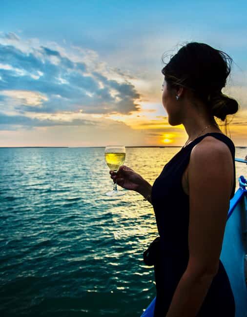 Darwin: Signature four course Sunset Dinner Cruise - Who Should Consider This Sunset Dinner Cruise?