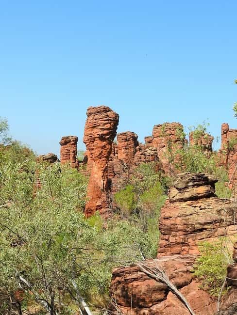 Darwin to Cairns: Kakadu & Gulf Savannah 11 Day Tour - Exploring the Northern Territory: Darwin to Cairns in 11 Days