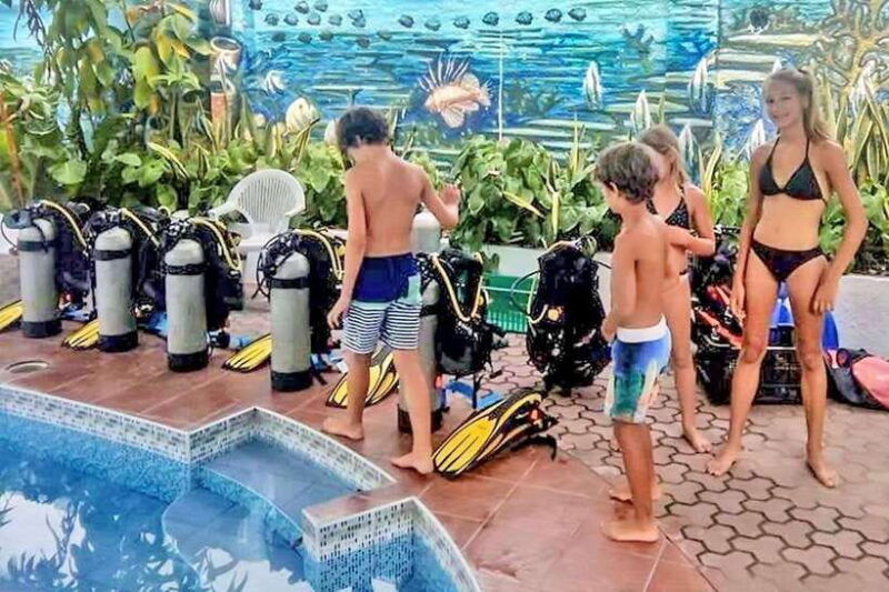 dauin-bubblemaker-intro-scuba-diving-for-kids