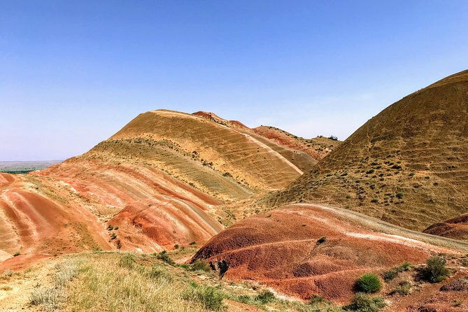 david-gareji-monastery-and-rainbow-mountains-off-road-adventure