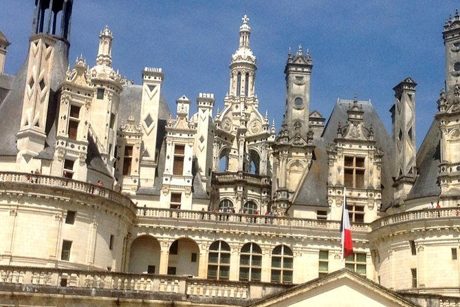 day-at-the-castles-of-chenonceau-and-chambord-from-blois-2