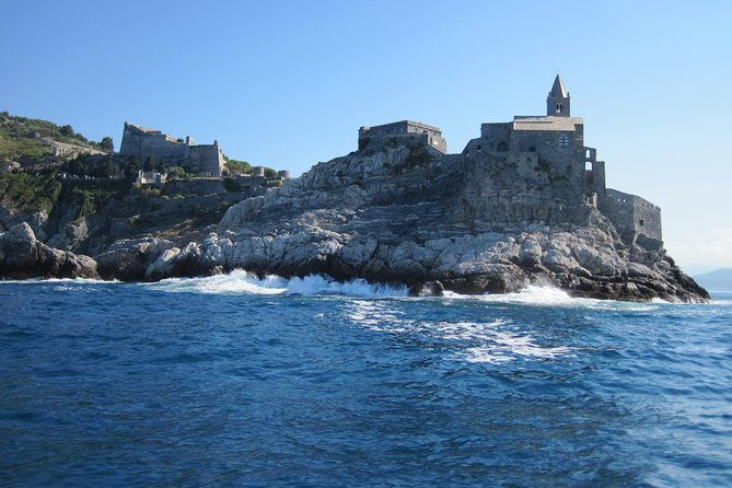 day-boat-tour-cinque-terre-porto-venere