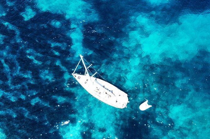 day-cruise-by-sailboat-route-bari-and-its-coastline
