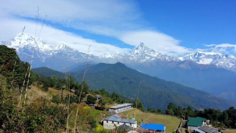 day-hike-at-annapurna-foothills