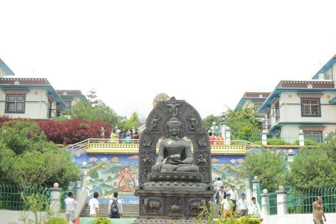 Day hike to White Gumba in Kathmandu - Exploring the White Gumba Day Hike in Detail