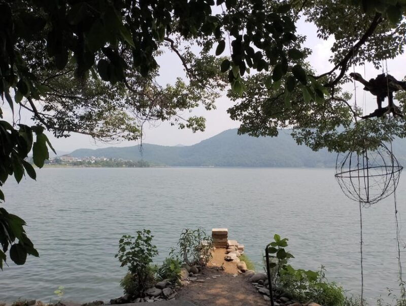 day-hiking-sarangkot-to-world-peace-stupa-from-lakeside