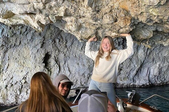 day-on-a-private-boat-on-the-amalfi-coast