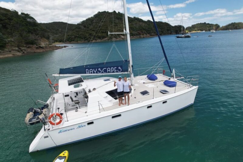 Day Sailing Charter on Catamaran with Lunch : Bay Of Islands - Key Points