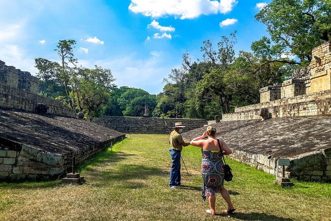 day-tour-copan-ruins-unesco-world-heritage-site-in-honduras-from-san-salvador