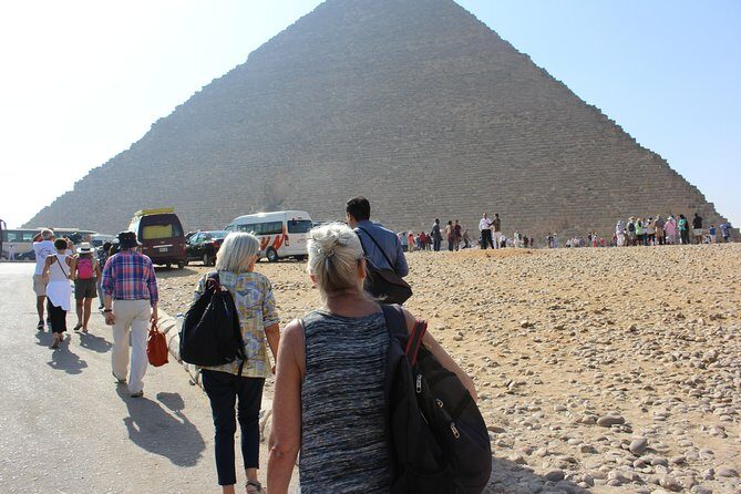 Day tour from Hurghada to Cairo Pyramids and Egyptian Museum - The Experience: What Reviewers Love