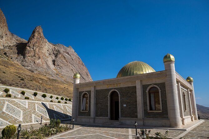 Day Tour from Nakhchivan to Alinja Castle, Ashabi Kahf and Khanegah Tomb - Introduction