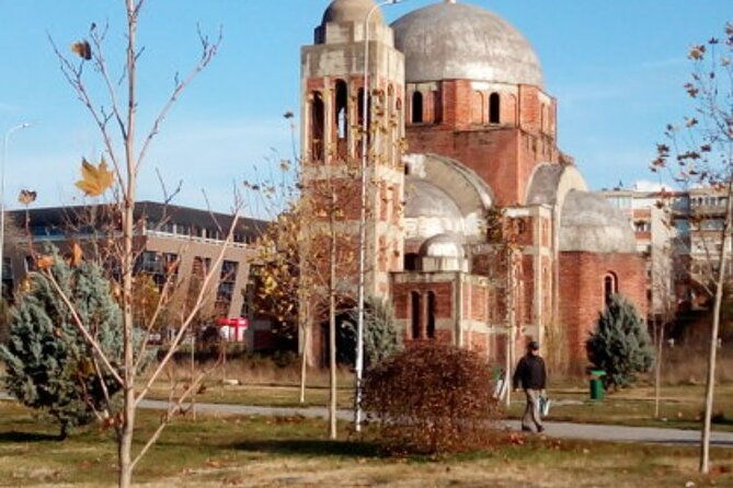 day-tour-from-skopje-to-pristina-and-prizren-kosovo-kukes-alb