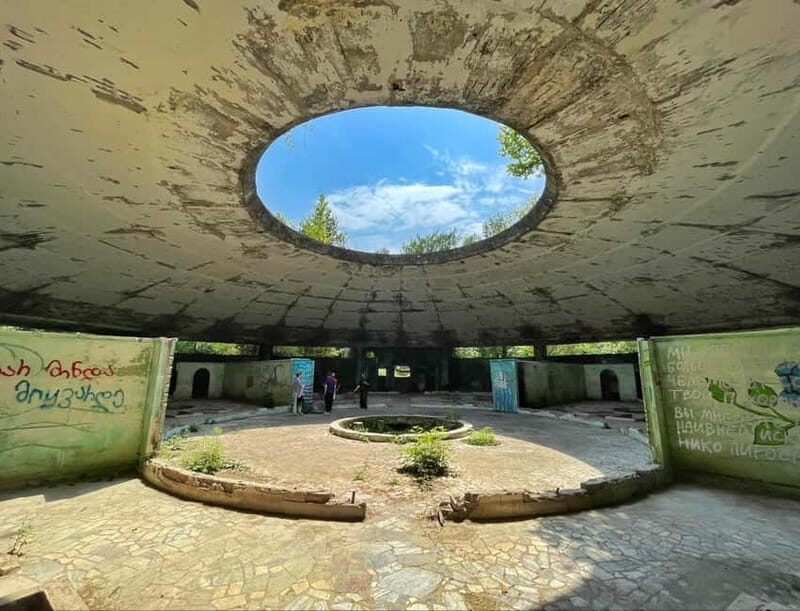 Day tour from Tbilisi to Kutaisi and Tskaltubo - Exploring Georgias Hidden Treasures in a Day