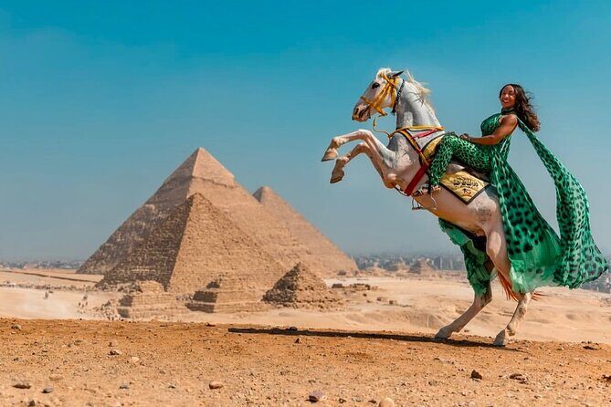 Day Tour Giza Pyramids and Egyptian Museum with Khan El-Khalili - Key Points