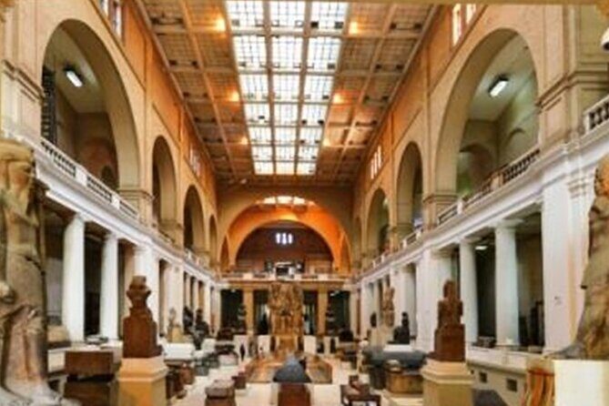 Day Tour Giza Pyramids and Egyptian Museum with Khan El-Khalili - Convenience, Value, and Authenticity