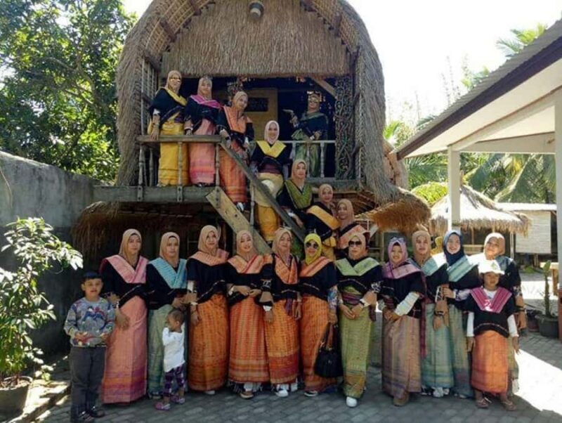 Day Tour /Hand Weaving,Tradisional Village&Beach Tour - Why This Tour Offers Great Value