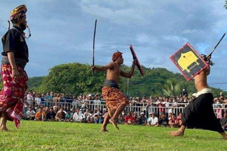 day-tour-hand-weavingtradisional-villagebeach-tour