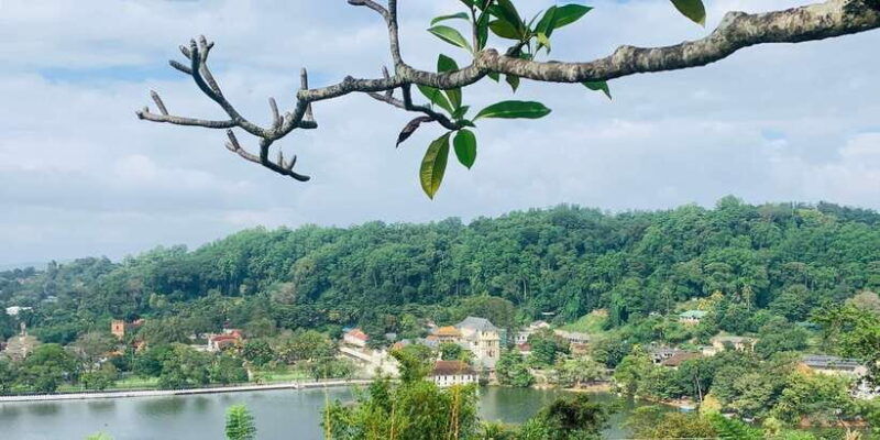 day-tour-in-awesome-kandy-city-from-colombo