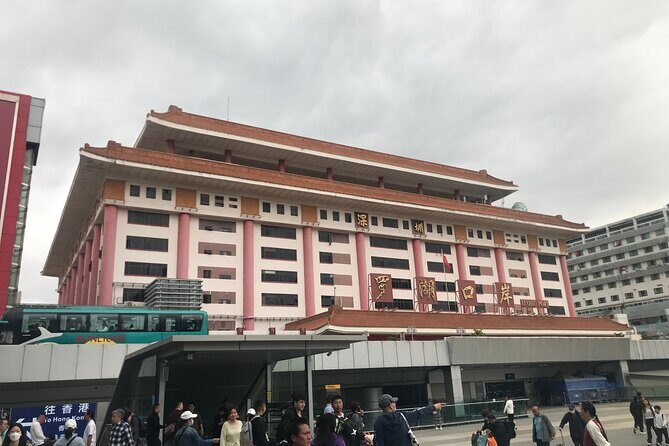 Day Tour in Shenzhen from Hong Kong on a Coach - The Sum Up