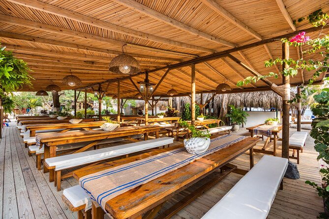 day-tour-isla-del-encanto-in-baru-and-rosario-islands