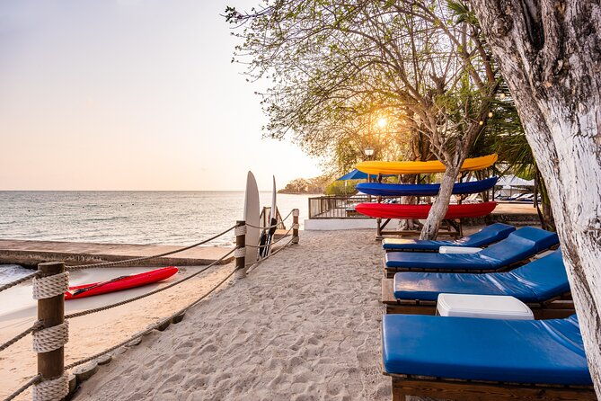 day-tour-isla-del-encanto-in-baru-and-rosario-islands