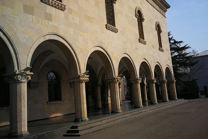 day-tour-jvari-mtskheta-gori-uplistsikhe-home-cooked-lunch