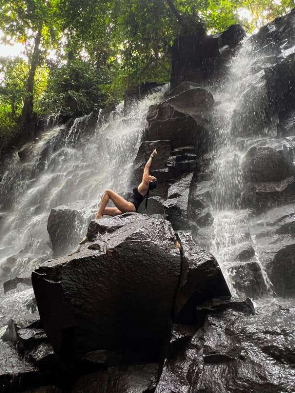 day-tour-kanto-lampo-waterfall-rice-terrace-and-swing
