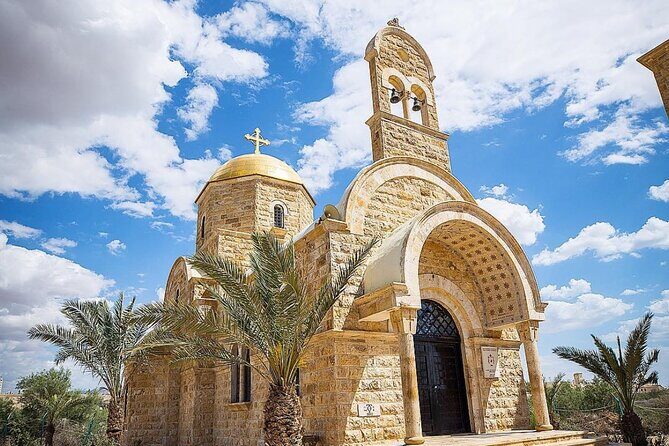 Day Tour Madaba , Mount Nebo and Baptism site From Amman - Key Points