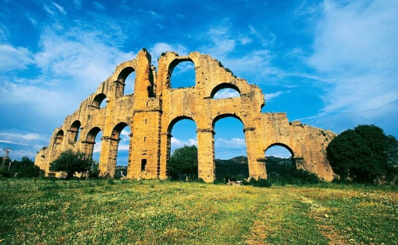 day-tour-of-ancient-roman-sites-with-lunch-and-guide
