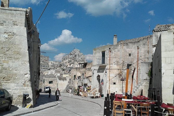 day-tour-of-bari-alberobello-matera