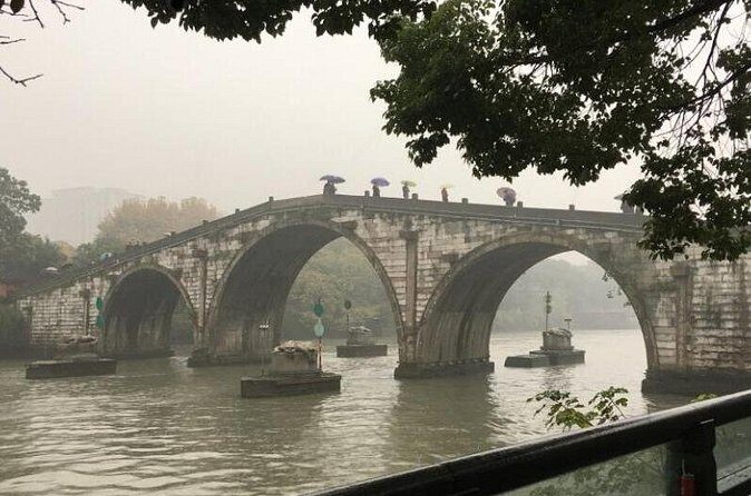 Day Tour of Picturesque Hangzhou - Detailed Breakdown of the Tour Experience