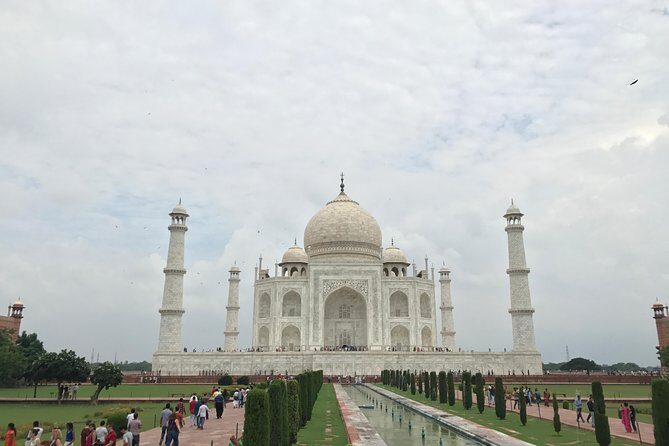 Day Tour Of Taj Mahal And Fatehpur Sikri From Jaipur - Key Points