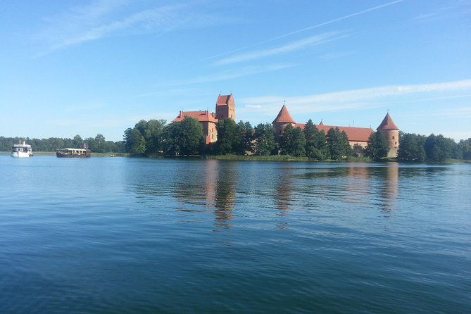 day-tour-out-of-vilnius-paneriai-holocaust-parktrakai-castle-medieval-kernave-2